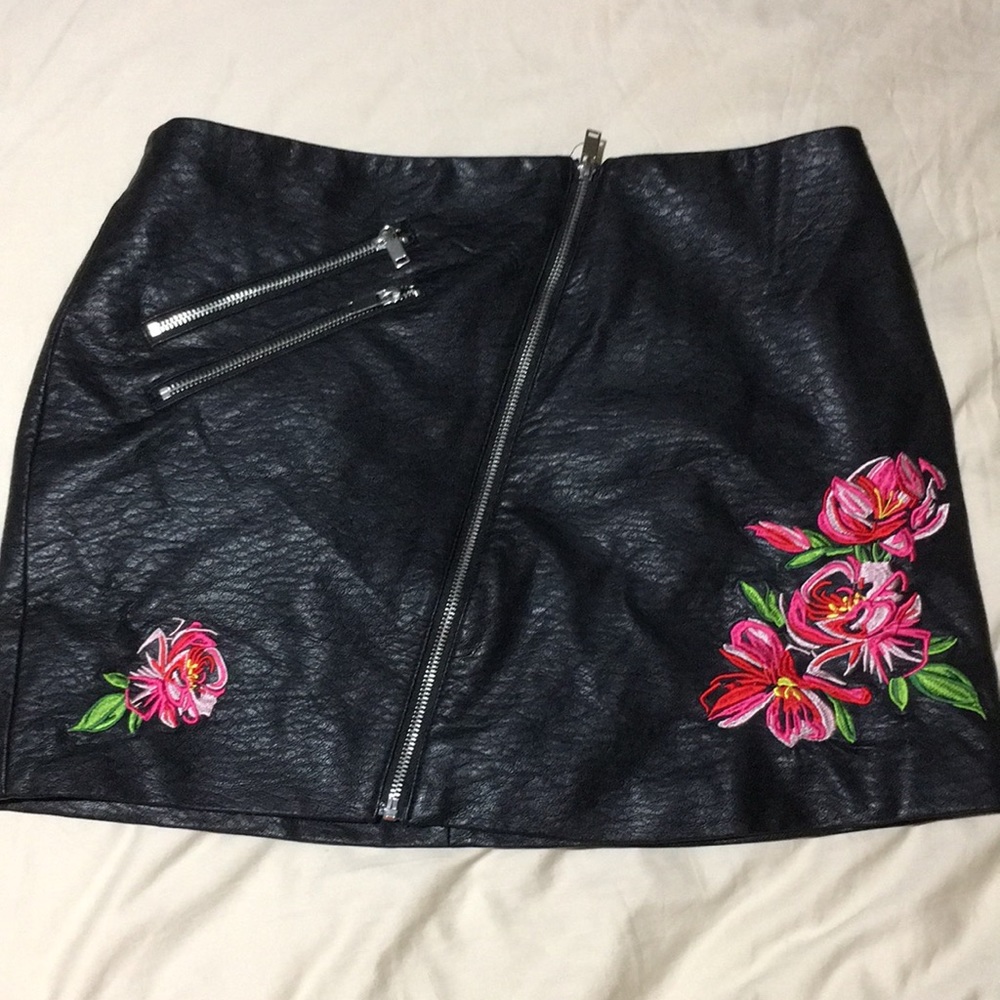 H&M faux leather mini skirt